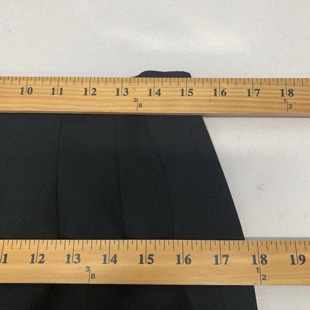 Talbots Black Wool Skirt Knee Length Lined 8 Petite Capsule Classic Career‎ USA